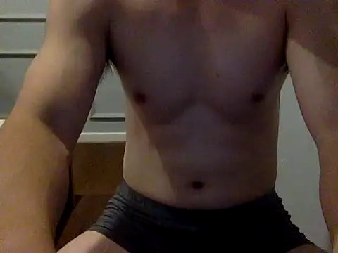 17Komodo online show from March 2026 02:55:01 PM