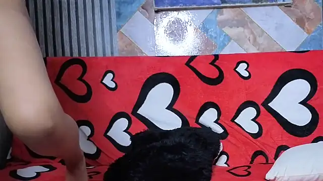 Linda londres online show from April 2026 09:15:02 PM