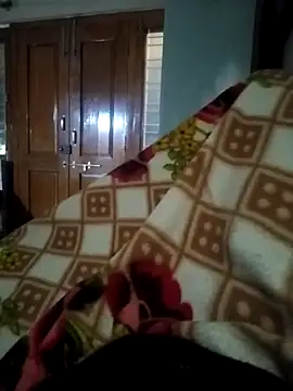 Snapshot of Macha04 chatting on April 2026 07:56:02 PM Macha04 online show from April 2026 07:56:02 PM