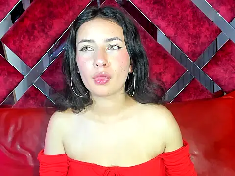 chrisstin foxx  online show from April 2026 06:19:01 AM