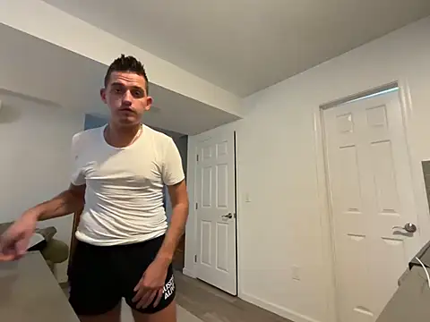 Snapshot of eastcoastrussian chatting on April 2026 09:27:01 PM eastcoastrussian online show from April 2026 09:27:01 PM