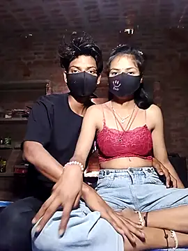 COUPLE-HOTS online show from March 2026 04:02:02 AM