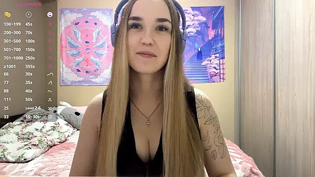 DenitaSpace online show from March 2026 01:33:01 PM