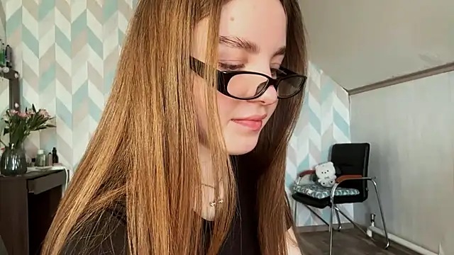 Snapshot of KatyCulture chatting on April 2026 03:36:02 AM KatyCulture online show from April 2026 03:36:02 AM