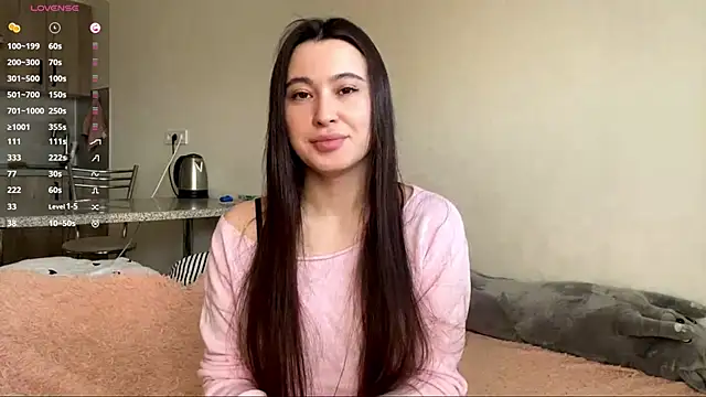 AureaMaggi online show from March 2026 04:57:02 AM