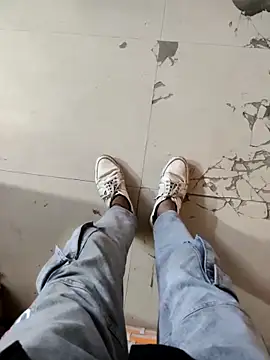 Snapshot of classicraaz chatting on April 2026 10:47:02 AM classicraaz online show from April 2026 10:47:02 AM