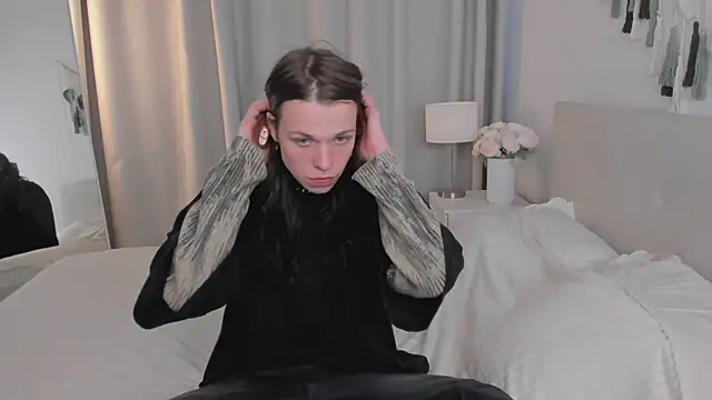 Louis Hayes online show from April 2026 03:28:02 PM