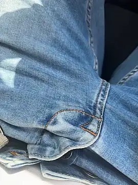 Kadenj92 online show from April 2026 11:48:01 AM