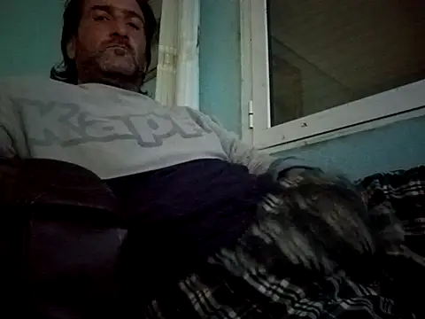 Snapshot of DanTrov79 chatting on April 2026 08:14:02 PM DanTrov79 online show from April 2026 08:14:02 PM