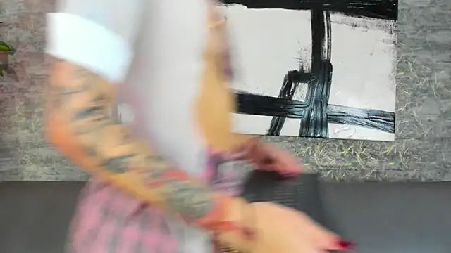 Lilith moonx online show from March 2026 03:13:02 PM