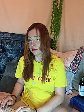 Snapshot of Amber_prada chatting on June 2026 12:32:01 AM Amber prada online show from June 2026 12:32:01 AM