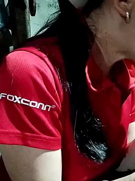 Snapshot of Lucky-beo chatting on April 2026 11:44:02 AM Lucky-beo online show from April 2026 11:44:02 AM