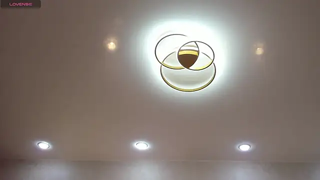 OliviaXStar online show from April 2026 06:19:01 AM