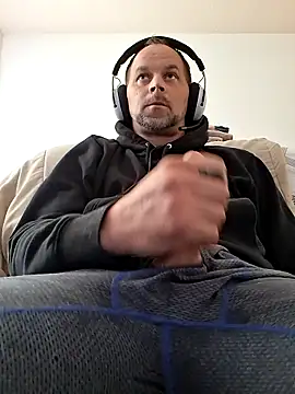 middickstroking online show from March 2026 10:10:01 PM