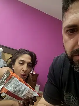 Muchos cogios online show from April 2026 06:34:02 PM