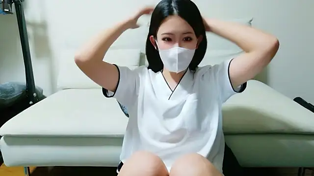 maya chan desu online show from April 2026 08:15:01 AM