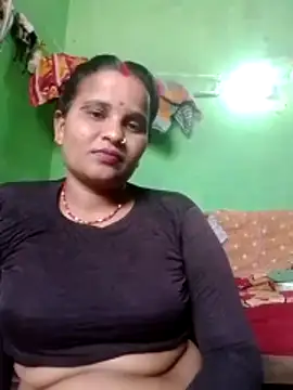 Snapshot of Shivani09900 chatting on May 2026 07:49:02 AM Shivani09900 online show from May 2026 07:49:02 AM