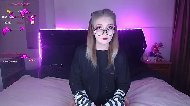 ammyska online show from April 2026 02:42:01 AM