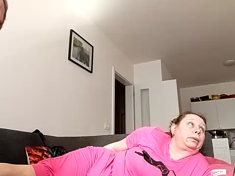 Snapshot of Jahudka47 chatting on April 2026 02:03:01 PM Jahudka47 online show from April 2026 02:03:01 PM