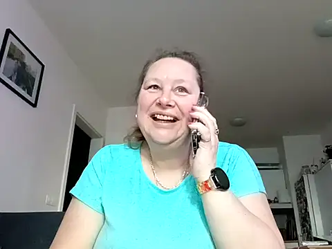 Snapshot of Jahudka47 chatting on April 2026 09:54:02 AM Jahudka47 online show from April 2026 09:54:02 AM