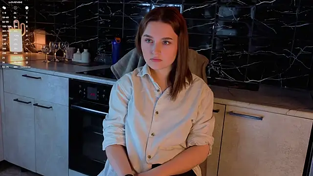 LorriMonz online show from May 2026 01:57:02 AM
