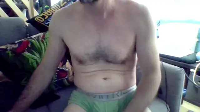Snapshot of ACruoreX chatting on May 2026 12:05:02 AM ACruoreX online show from May 2026 12:05:02 AM