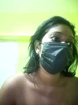 bannerjeesneha20 online show from April 2026 07:19:02 PM