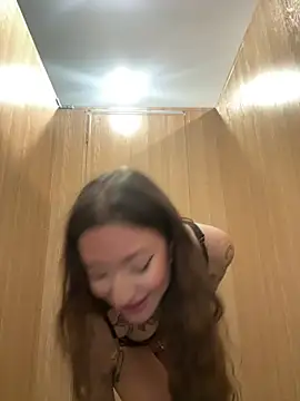 SaintSquirt online show from April 2026 11:51:02 AM