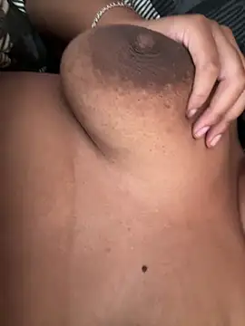 kamilah rose online show from April 2026 12:49:01 PM