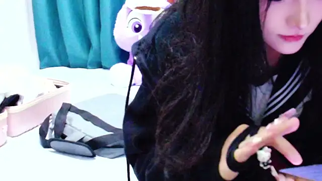 Snapshot of girllong520 chatting on April 2026 07:20:02 AM girllong520 online show from April 2026 07:20:02 AM