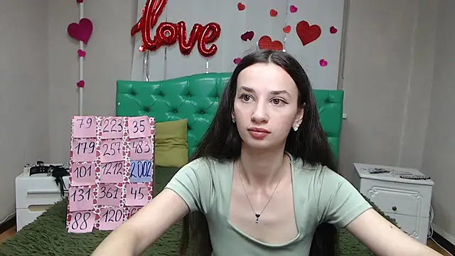 Je55icaBreeze online show from July 2026 05:12:02 AM