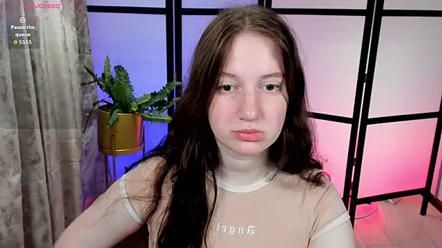 Elisabeth Binder online show from April 2026 03:39:01 AM