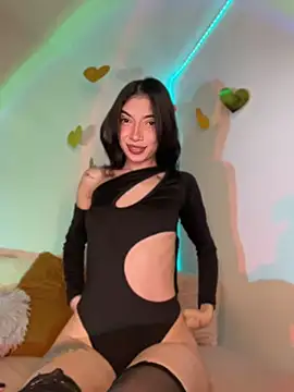 Snapshot of GiannaMagari_ chatting on July 2026 10:23:01 PM GiannaMagari online show from July 2026 10:23:01 PM