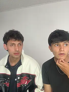 LYAN DYLAN online show from March 2026 09:53:02 PM