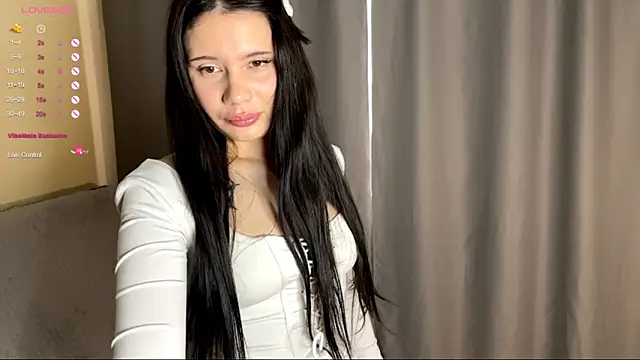 EvaCake online show from April 2026 07:02:01 AM