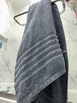 Crossroads5214 online show from April 2026 12:49:01 PM