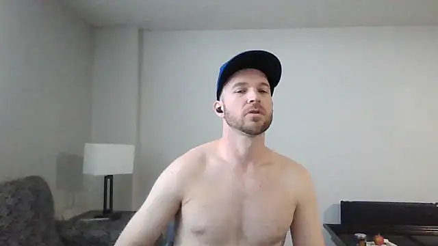 Snapshot of Luke_James chatting on March 2026 02:23:01 PM Luke James online show from March 2026 02:23:01 PM