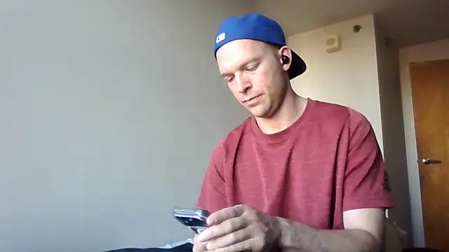 Snapshot of Luke_James chatting on March 2026 12:50:02 PM Luke James online show from March 2026 12:50:02 PM