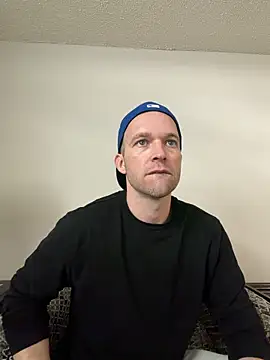 Snapshot of Luke_James chatting on April 2026 08:28:02 PM Luke James online show from April 2026 08:28:02 PM