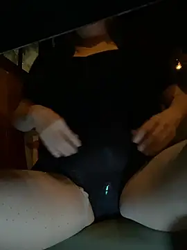 Snapshot of Lola666999 chatting on April 2026 04:05:02 PM Lola666999 online show from April 2026 04:05:02 PM