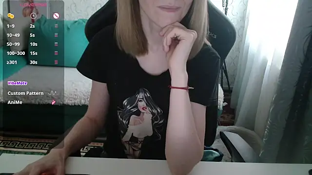 Snapshot of Ricky_Chadwick_ chatting on April 2026 04:19:01 PM Ricky Chadwick online show from April 2026 04:19:01 PM