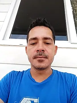 Gabriel leon33 online show from April 2026 06:27:02 PM