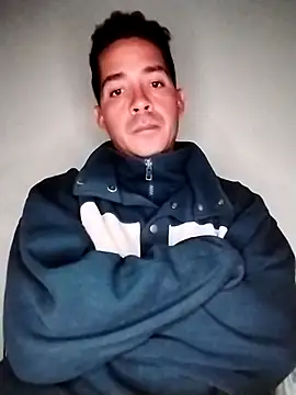 Gabriel leon33 online show from April 2026 06:32:01 AM