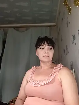 Snapshot of Milashkaqw chatting on March 2026 10:05:01 PM Milashkaqw online show from March 2026 10:05:01 PM