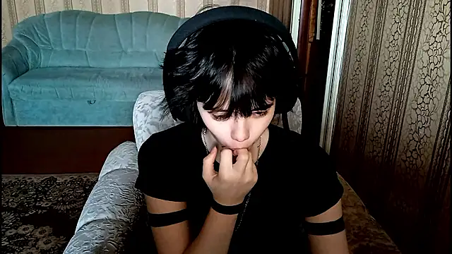 ShaynaLinley online show from March 2026 10:26:01 AM