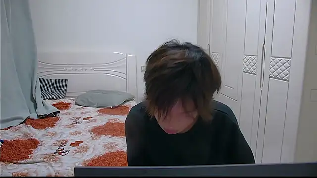 buding-001 online show from March 2026 02:33:02 AM