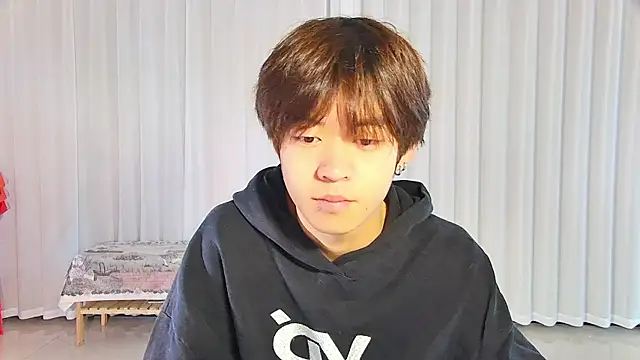 buding-001 online show from April 2026 06:10:02 AM