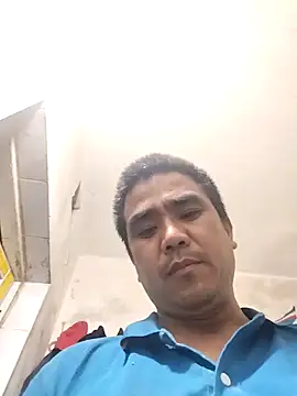 Snapshot of Tinh_love chatting on May 2026 11:38:02 AM Tinh love online show from May 2026 11:38:02 AM