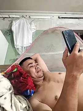 Snapshot of Tinh_love chatting on May 2026 02:33:02 PM Tinh love online show from May 2026 02:33:02 PM