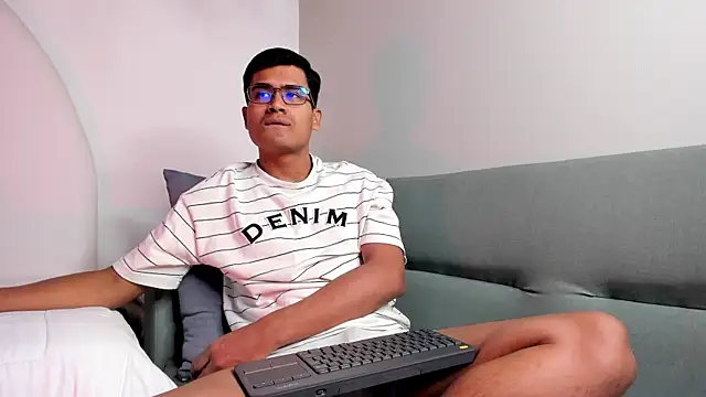 ThiagoVega  online show from July 2026 04:26:02 AM